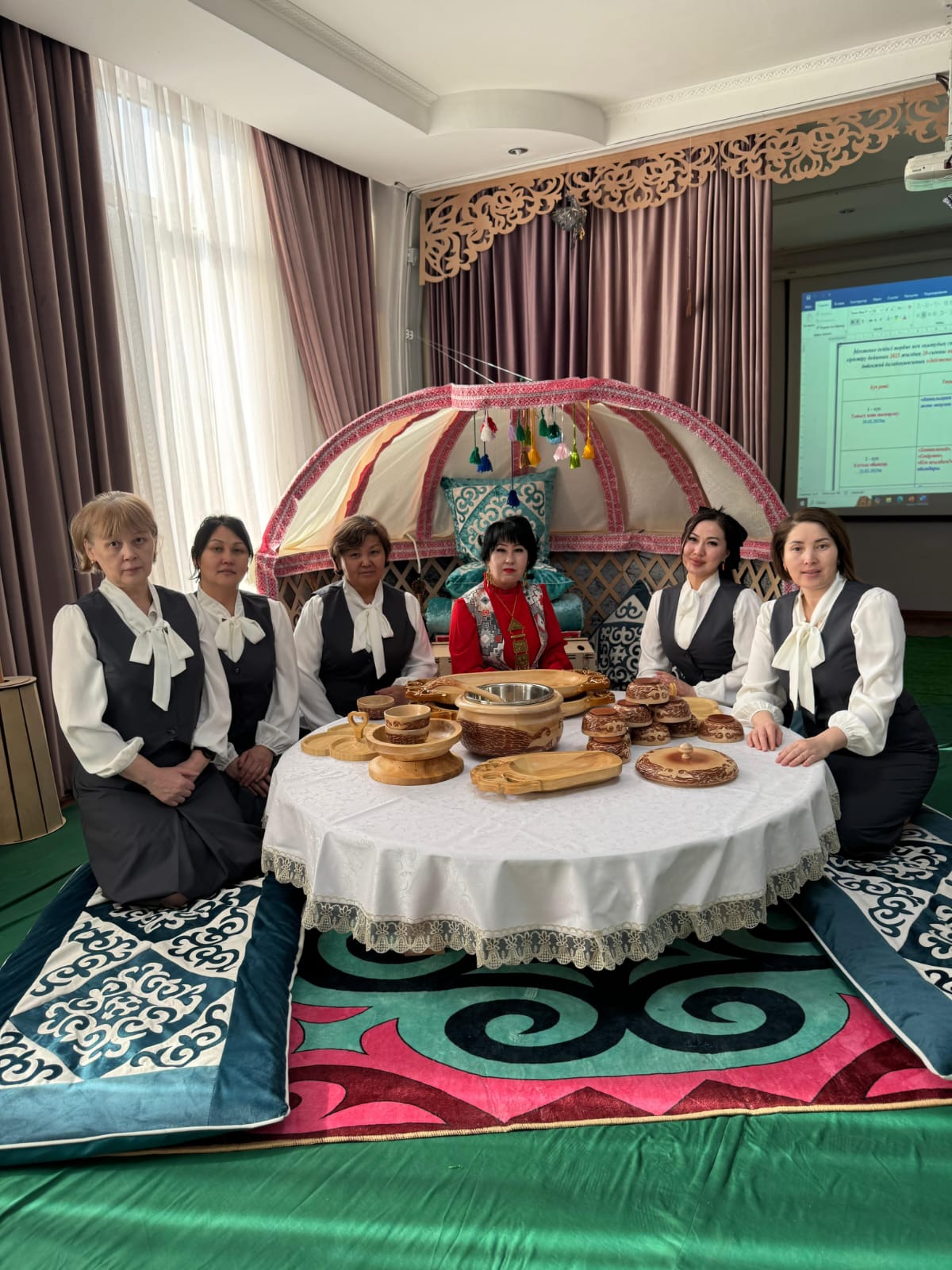 "Қазақ тілі апталығы"